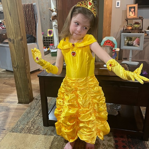 Meet your Posher, Terri - Picture 2 of 4